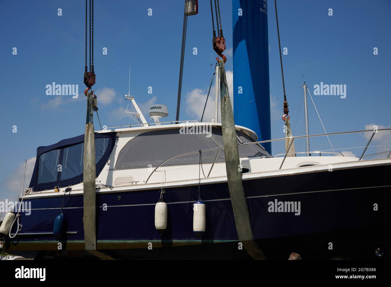Boat lifting gear Stock Photo Alamy