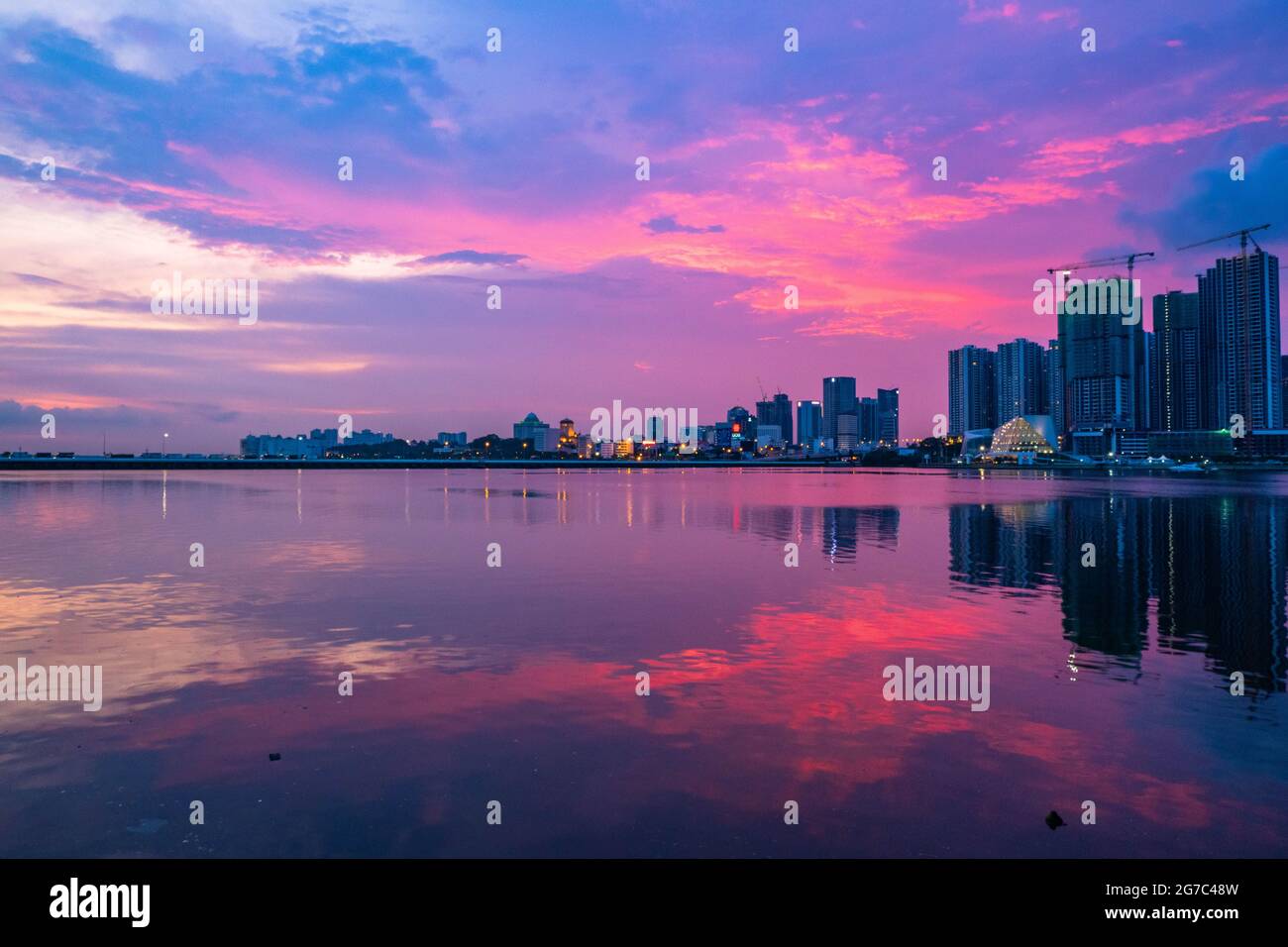 Dramatic sunset sky in central Singapore Stock Photo