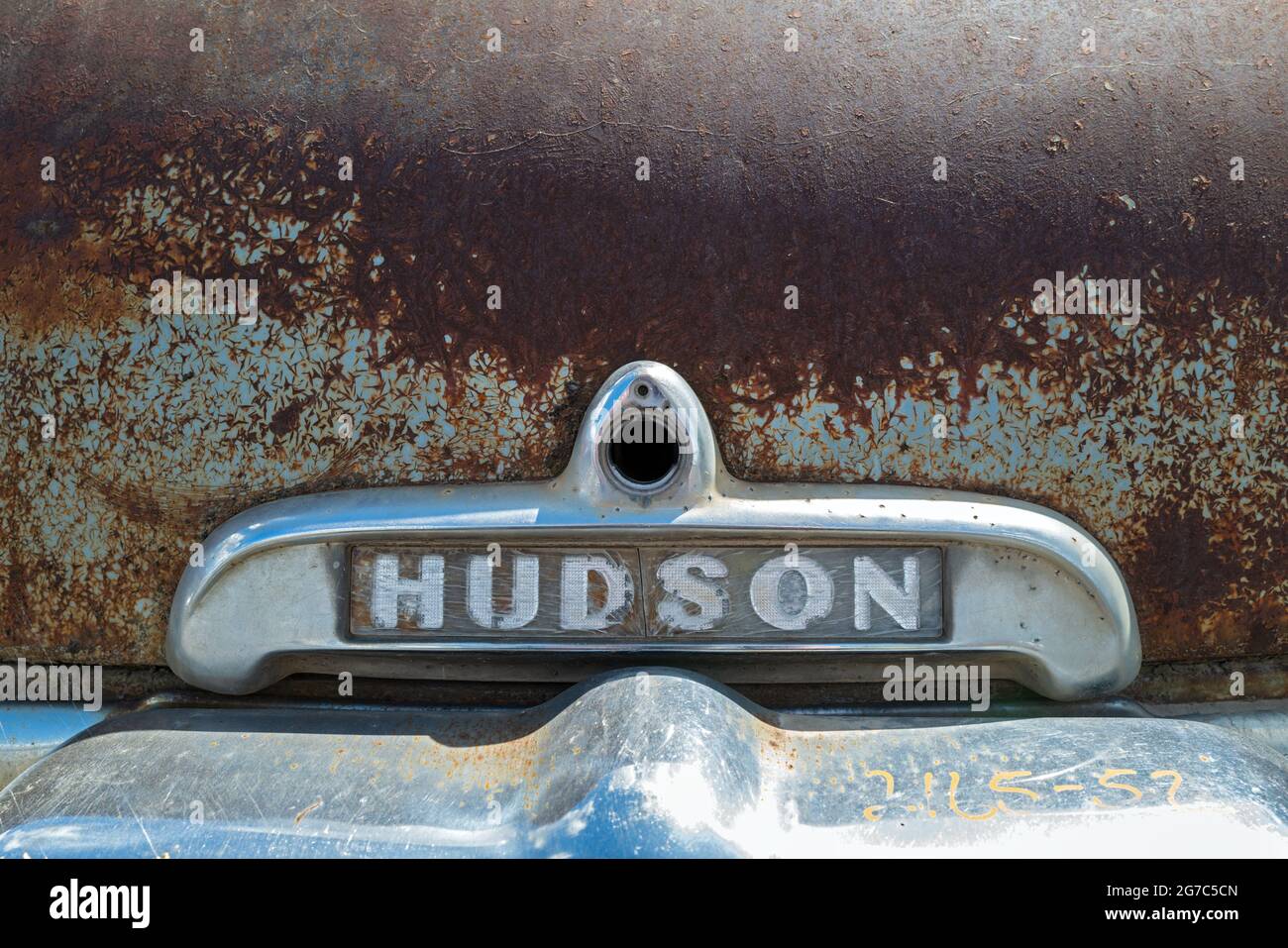 The trunk latch of a 1952 Hudson Commodore 8 car parked in Pomeroy, Washington, USA Stock Photo
