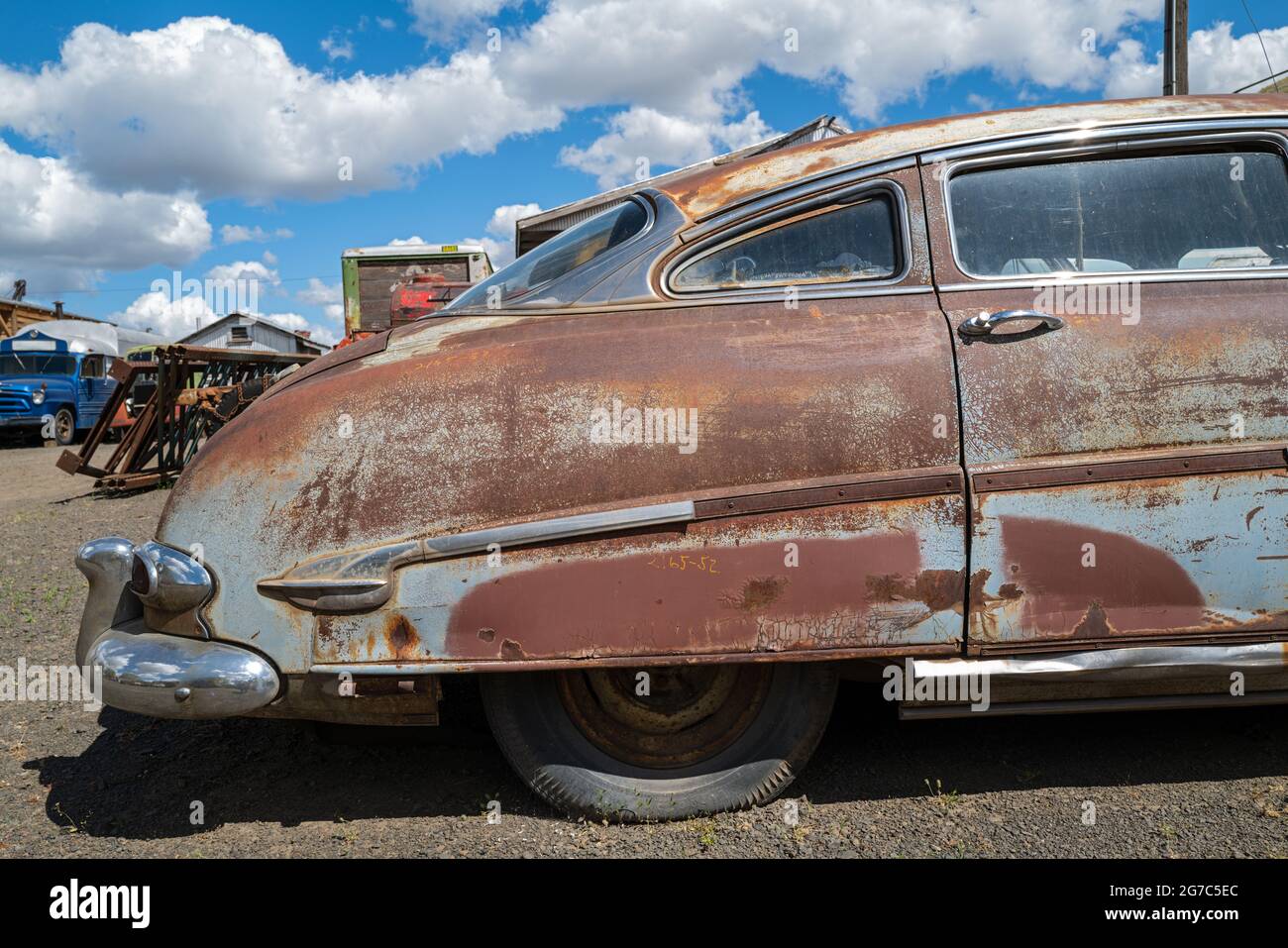 The rear door and quarter panel of a 1952 Hudson Commodore 8 car in Pomeroy, Washington, USA Stock Photo
