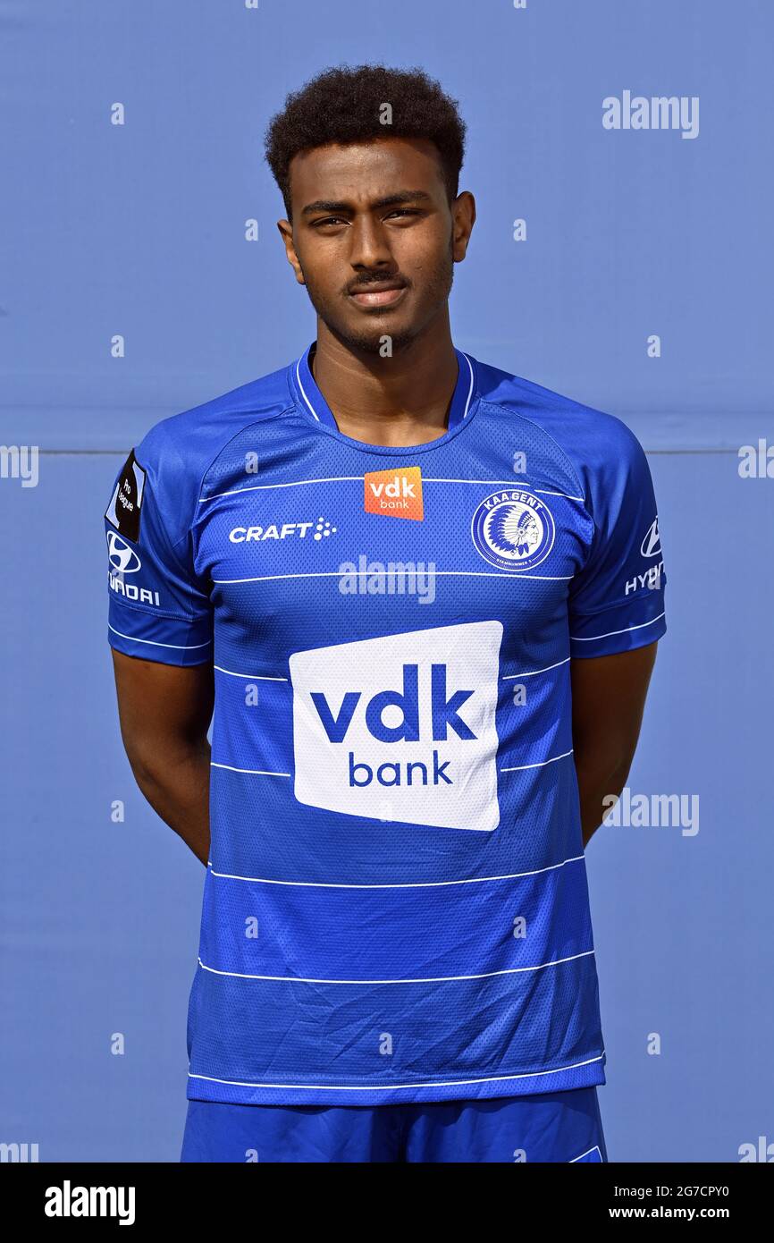 Gent S Malede Jonas Poses For A Team Picture At The 21 22 Season Photoshoot Of Belgian Jupiler Pro League Club Kaa Gent Thursday 08 July 21 In Stock Photo Alamy Gent S Malede Jonas Poses For A Team Picture At The 21 22 Season Photoshoot Of Belgian Jupiler Pro League Club Kaa Gent Thursday 08 July 21 In Stock Photo Alamy