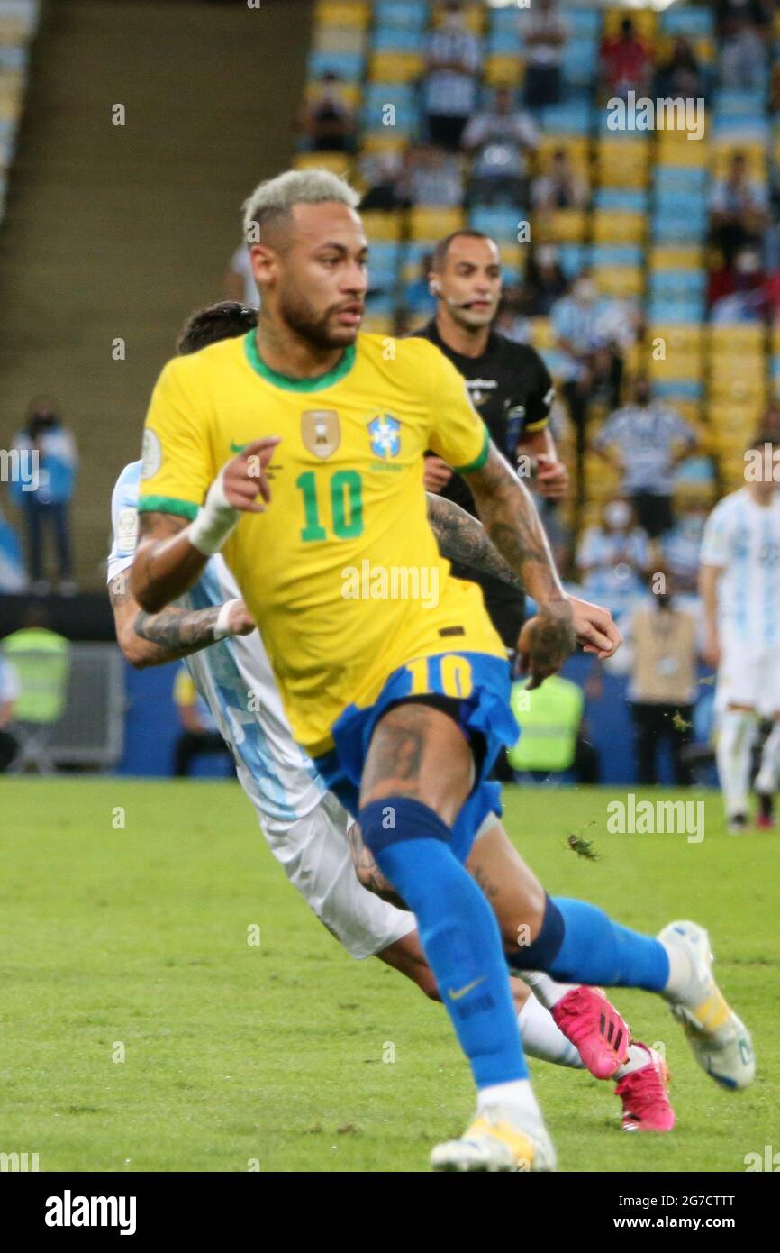 Neymar Brazil High Resolution Stock Photography And Images Alamy