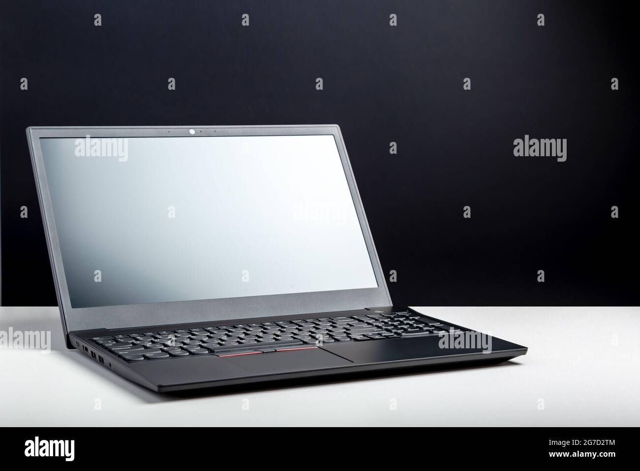 Empty open laptop with mockup on white desk table with black screen. minimalist work space with modern notebook. Personal laptop screen template for Stock Photo - Alamy Empty open laptop with mockup on white desk table with black screen. minimalist work space with modern notebook. Personal laptop screen template for Stock Photo - Alamy
