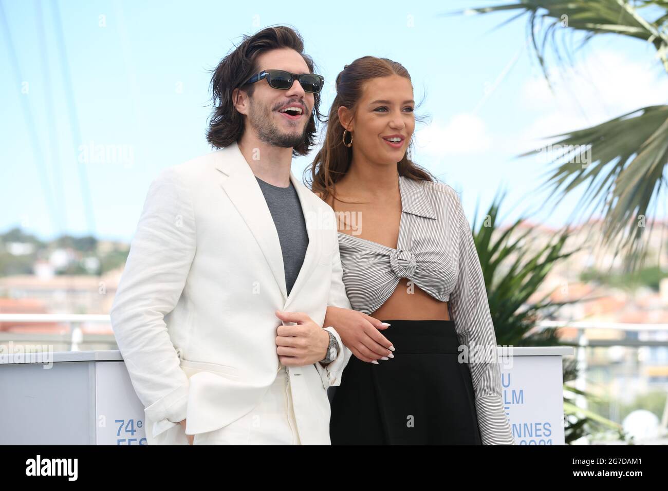 July 13, 2021, Cannes, Provence Alpes Cote d'Azur, France: Francois CIVIL and Adele EXARCHOPOULOS during the 'Bac Nord' photocall as part of the 74th annual Cannes Film Festival on July 11th 2021 in Cannes, France (Credit Image: © Mickael Chavet via ZUMA Wire) Stock Photo