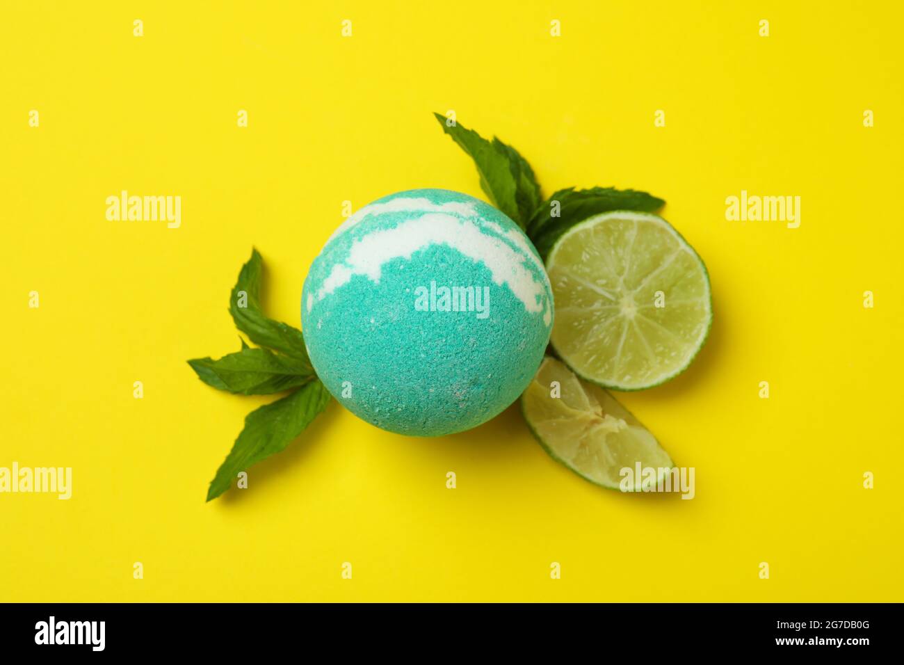 Bath bomb yellow hires stock photography and images Alamy