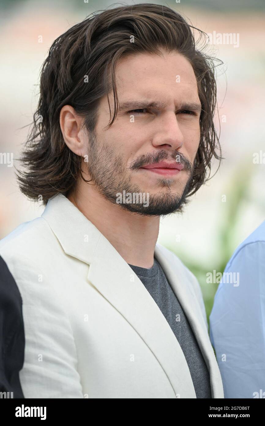 Francois Civil attending the photocall of the movie Bac Nord during the 74th Cannes Film Festival in Cannes, France on July 13 2021. Photo by Julien Reynaud/APS-Medias/ABACAPRESS.COM Stock Photo