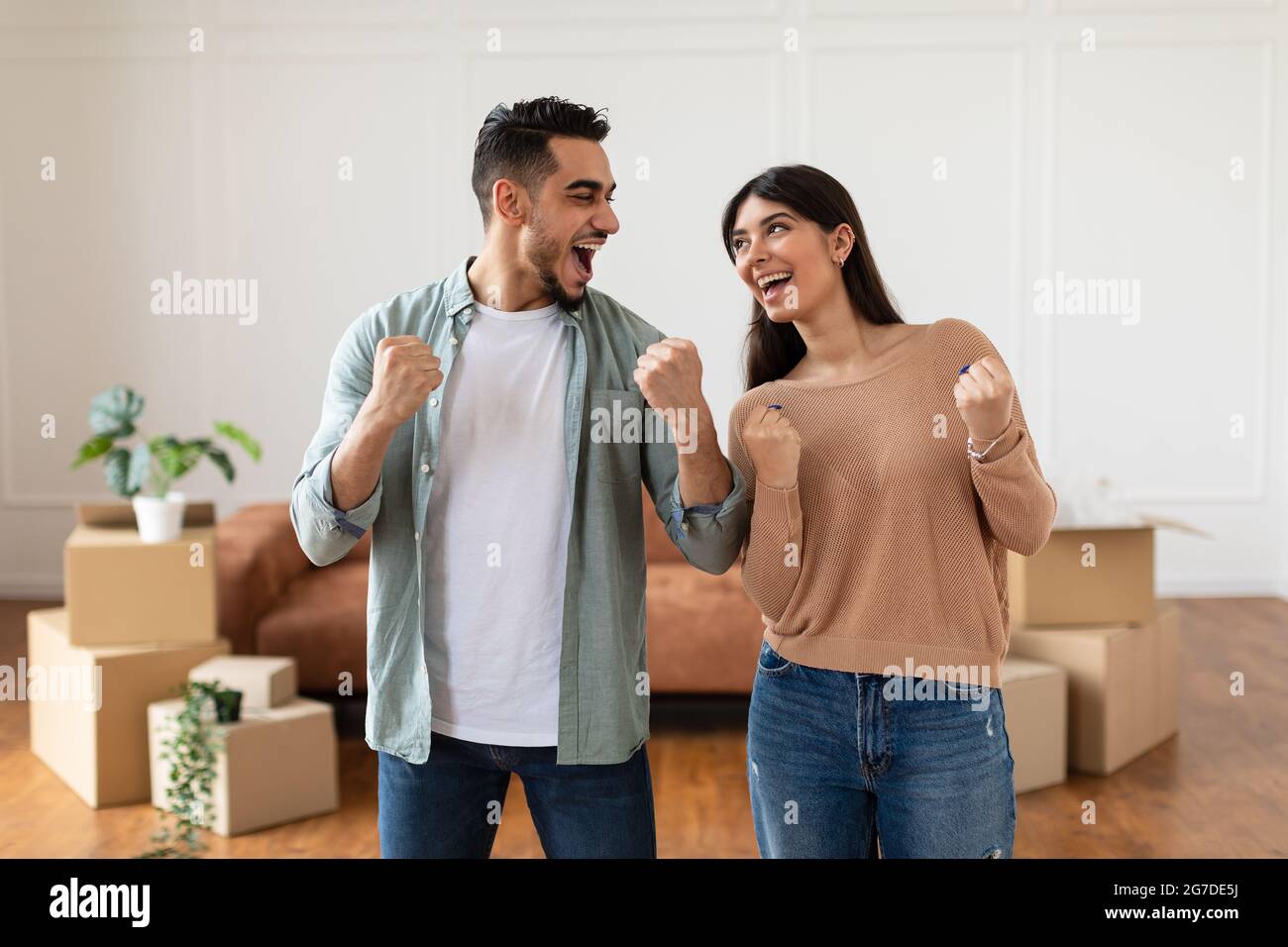 Yes happy arab man hi-res stock photography and images - Alamy