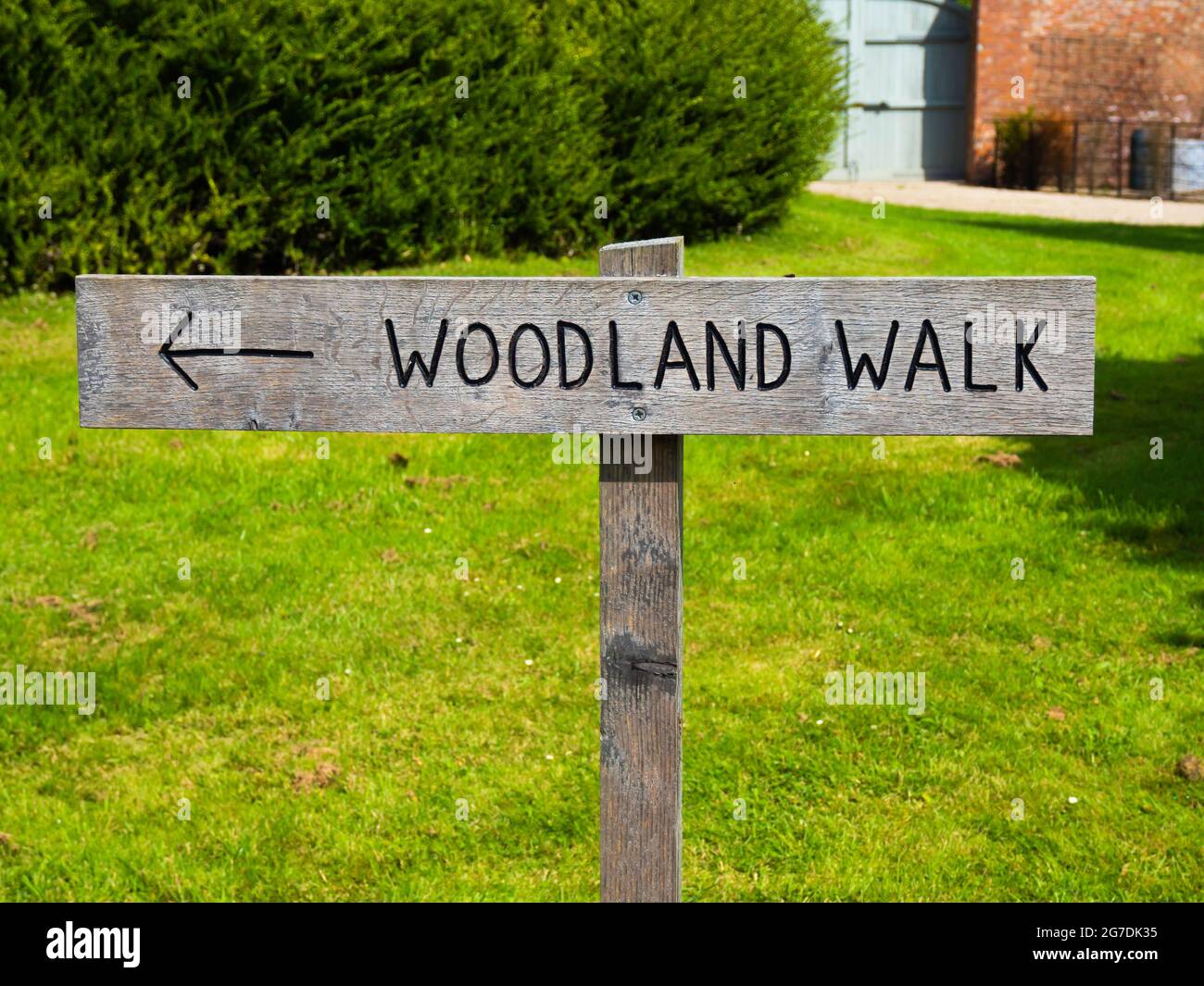 Signpost to the Woodland Walk at the Wynyard Hall near the edible garden Stock Photo
