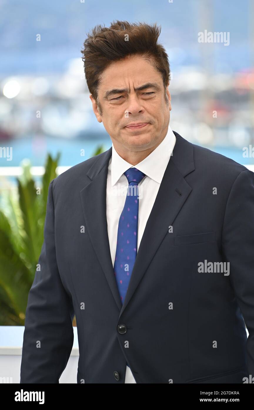 Cannes, France. 13th July, 2021. CANNES, FRANCE. July 13, 2021: Benicio Del Toro at the photocall for Wes Anderson's The French Despatch at the 74th Festival de Cannes. Picture Credit: Paul Smith/Alamy Live News Stock Photo