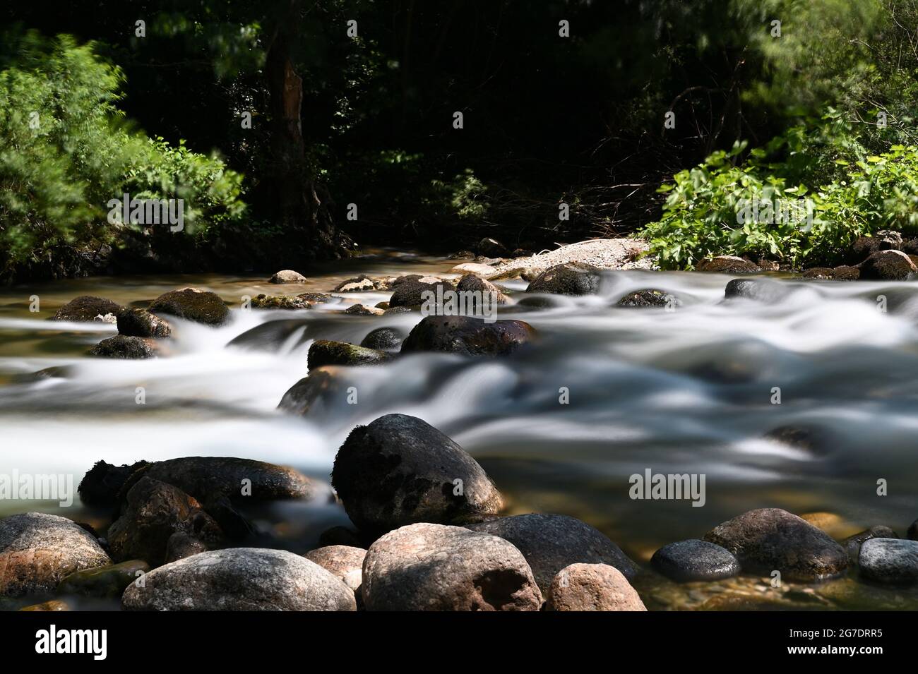 Streaming O Rivers Sunlight streaming through surface hi-res stock photography and images ...