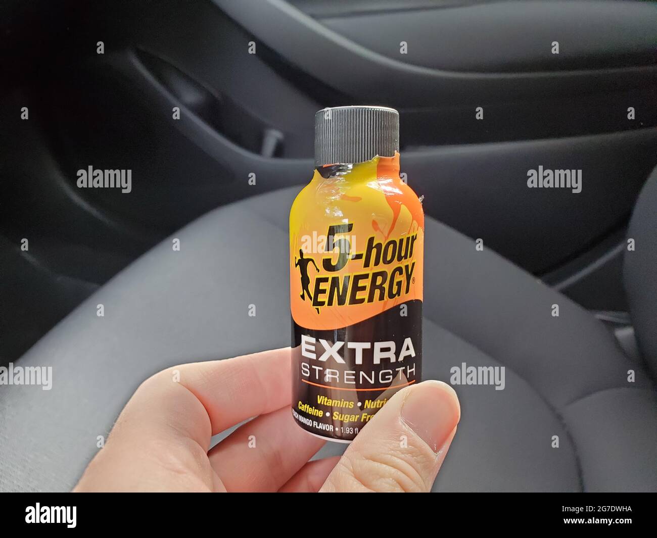 5 hour energy drink hi-res stock photography and images - Alamy