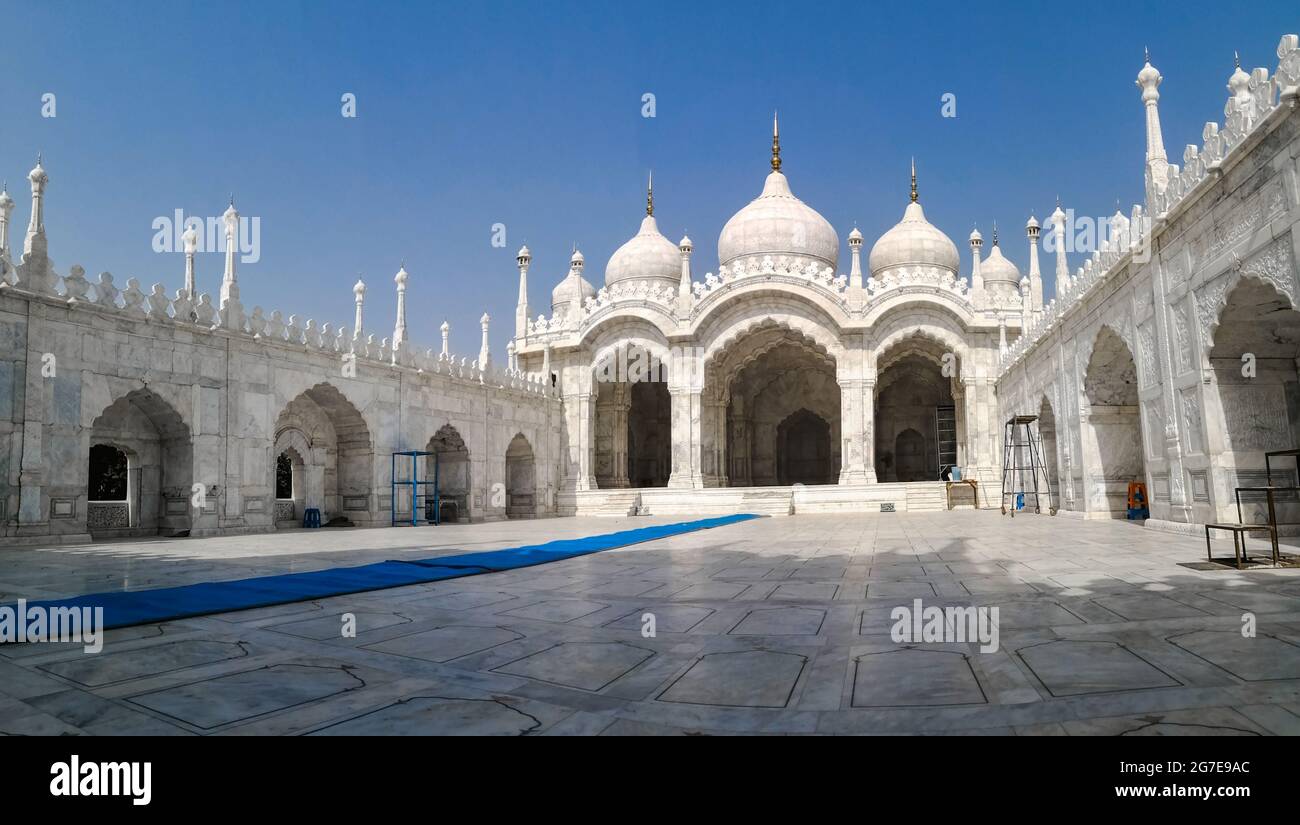 Masjid Pak Vigah Shareef (Gujrat) Stock Photo