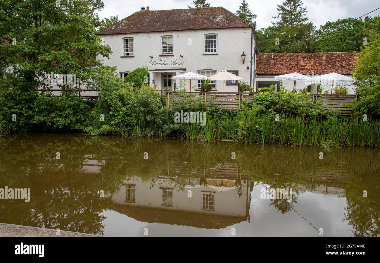 Kintbury, Bershire, UK. 2021. English pub with rooms alongside the Kennt and Avon Canal at