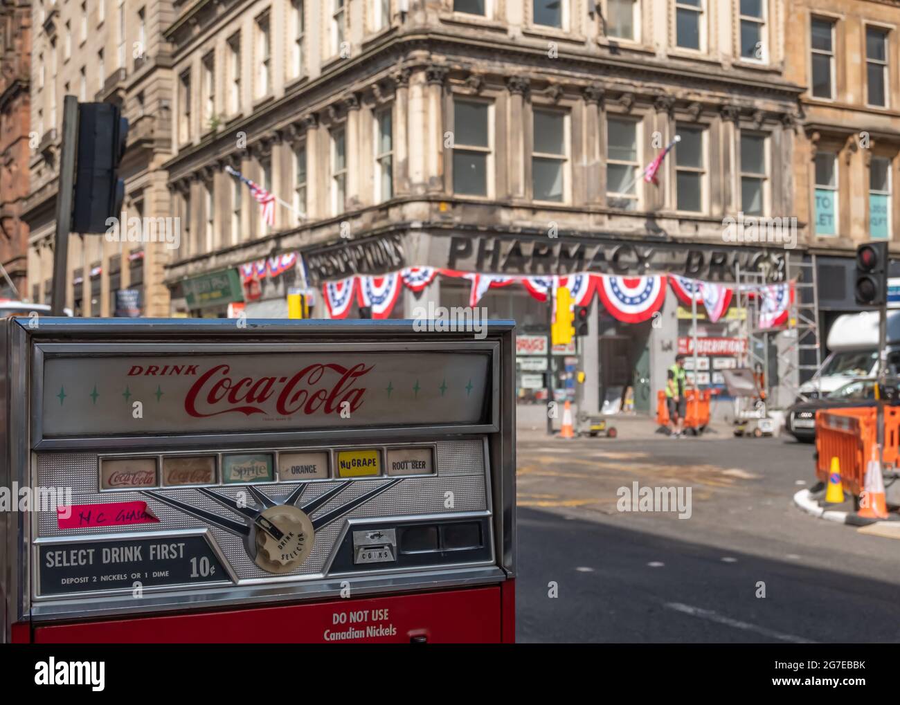 Coca cola shoot hires stock photography and images Alamy