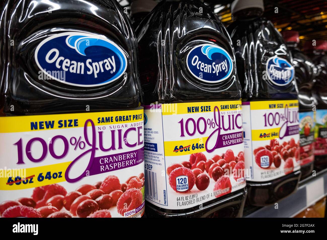 Juices on Sale e in a Supermarket, USA, 2021 Stock Photo Alamy