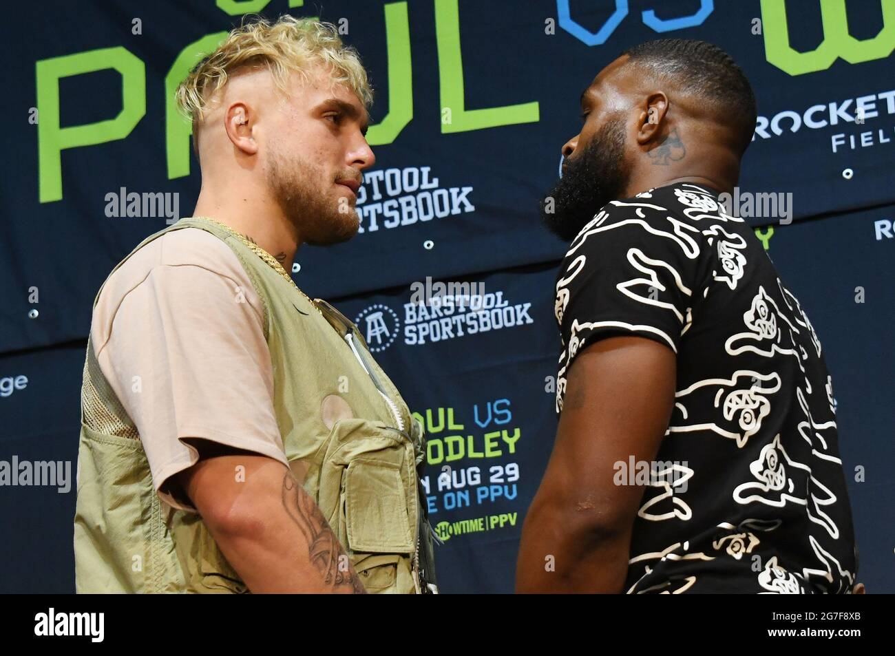 Los Angeles, USA. 13th July, 2021. (L-R) Jake Paul and Tyron Woodley at the JAKE PAUL VS. TYRON WOODLEY Los Angeles Press Conference held at The Novo at L.A. LIVE in Los Angeles, CA on Tuesday, ?July 13, 2021. (Photo By Sthanlee B. Mirador/Sipa USA) Credit: Sipa USA/Alamy Live News Stock Photo