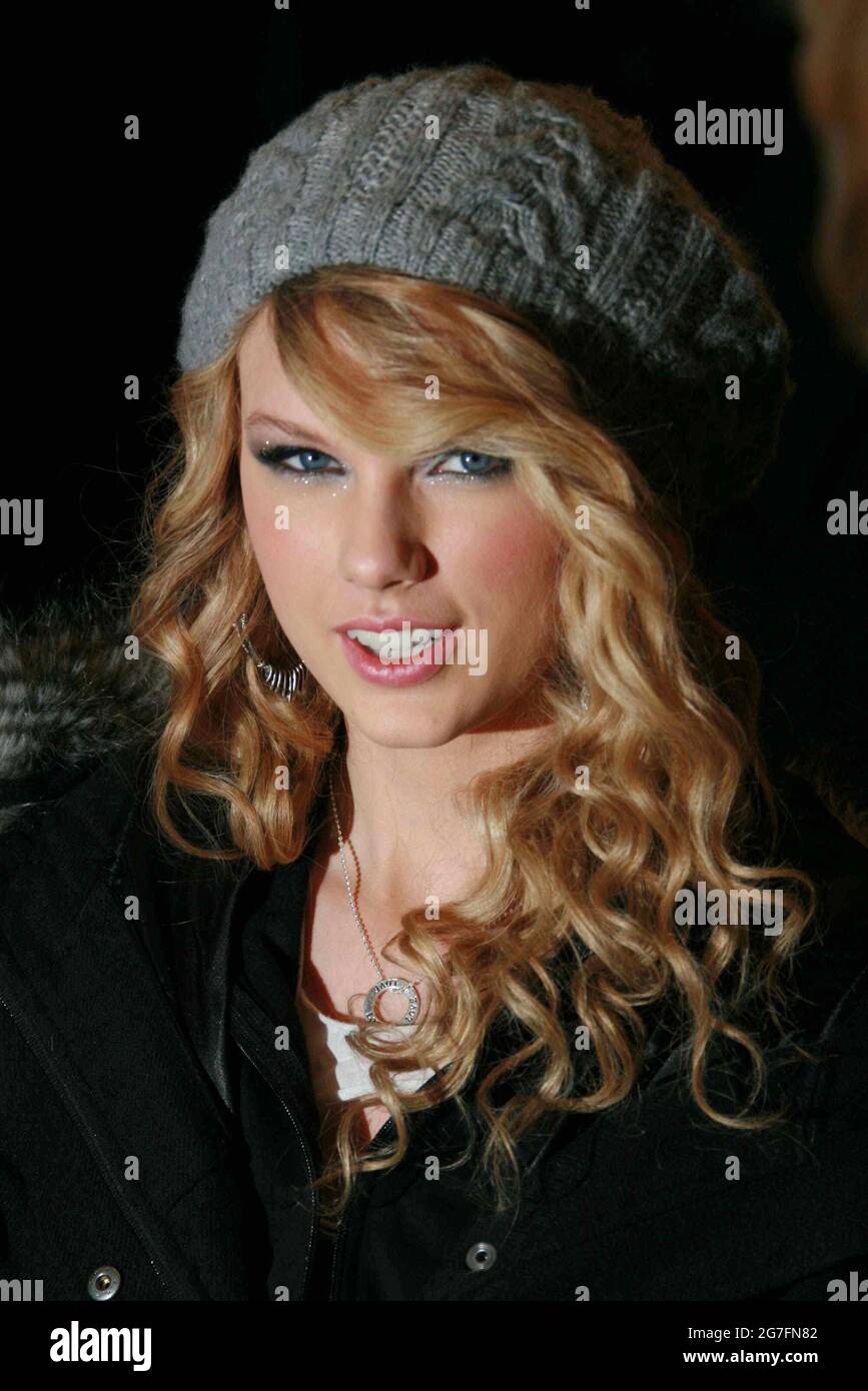Taylor Swift outside the MTV Studios for appearance on MTV's TRL in New York City on February 27, 2008.  Photo Credit: Henry McGee/MediaPunch Stock Photo