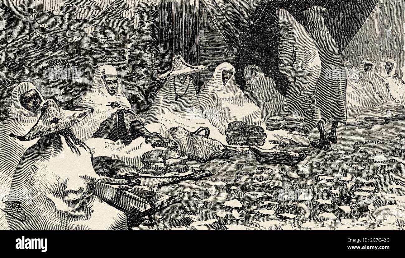 Women selling traditional Arab bread. Souk Medina of Fez, Fes el Bali. Morocco, Maghreb. North Africa. Old 19th century engraved illustration from El Mundo Ilustrado 1880 Stock Photo