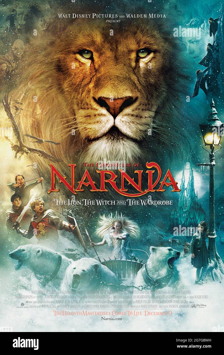 The Chronicles of Narnia: The Lion, the Witch and the Wardrobe (2005) directed by Andrew Adamson and starring Tilda Swinton, Georgie Henley, William Moseley and James McAvoy. Big screen adaptation of C.S. Lewis' classic story about 4 children who travel through a wardrobe to the magical land of Narnia. Stock Photo