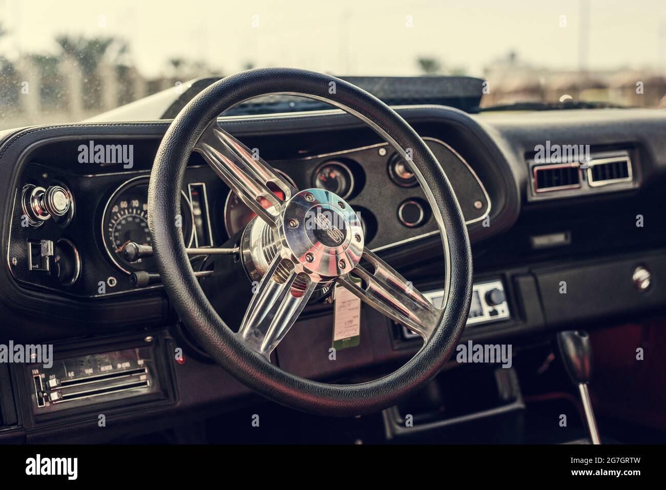 Chevrolet camaro interior hi-res stock photography and images - Alamy