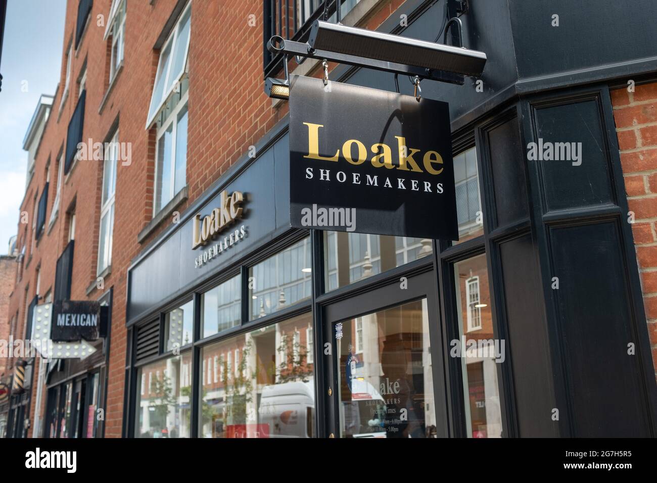London- July, 2021: Loake Shoemakers store in Spitalfields, a traditional  British footwear brand Stock Photo - Alamy