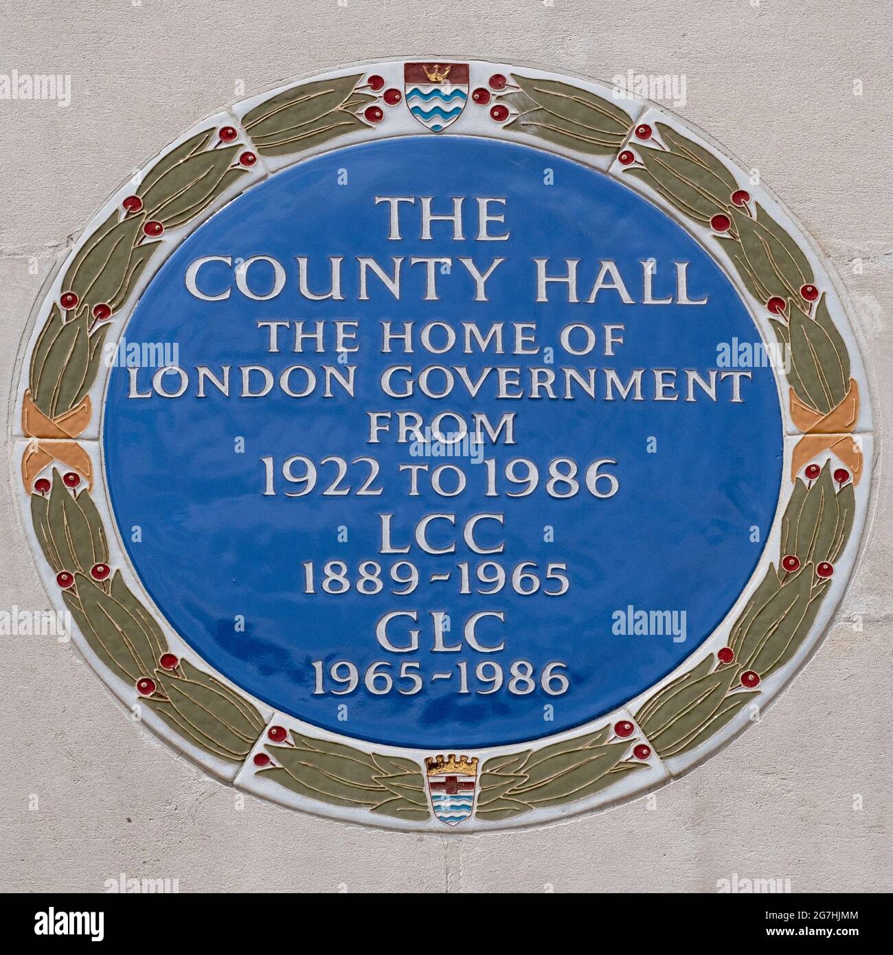 Commemorative Blue Plaque on the side of County Hall, on Westminster Bridge in Lambeth, to the London County Council and Greater London Council Stock Photo