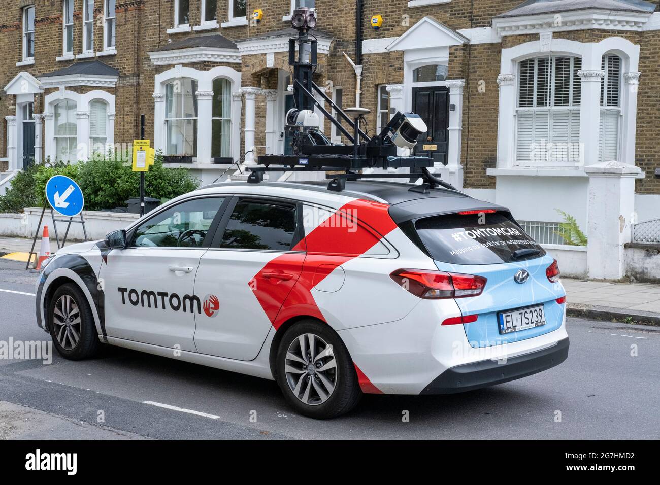 Tomtom navigation hi-res stock photography and images - Alamy
