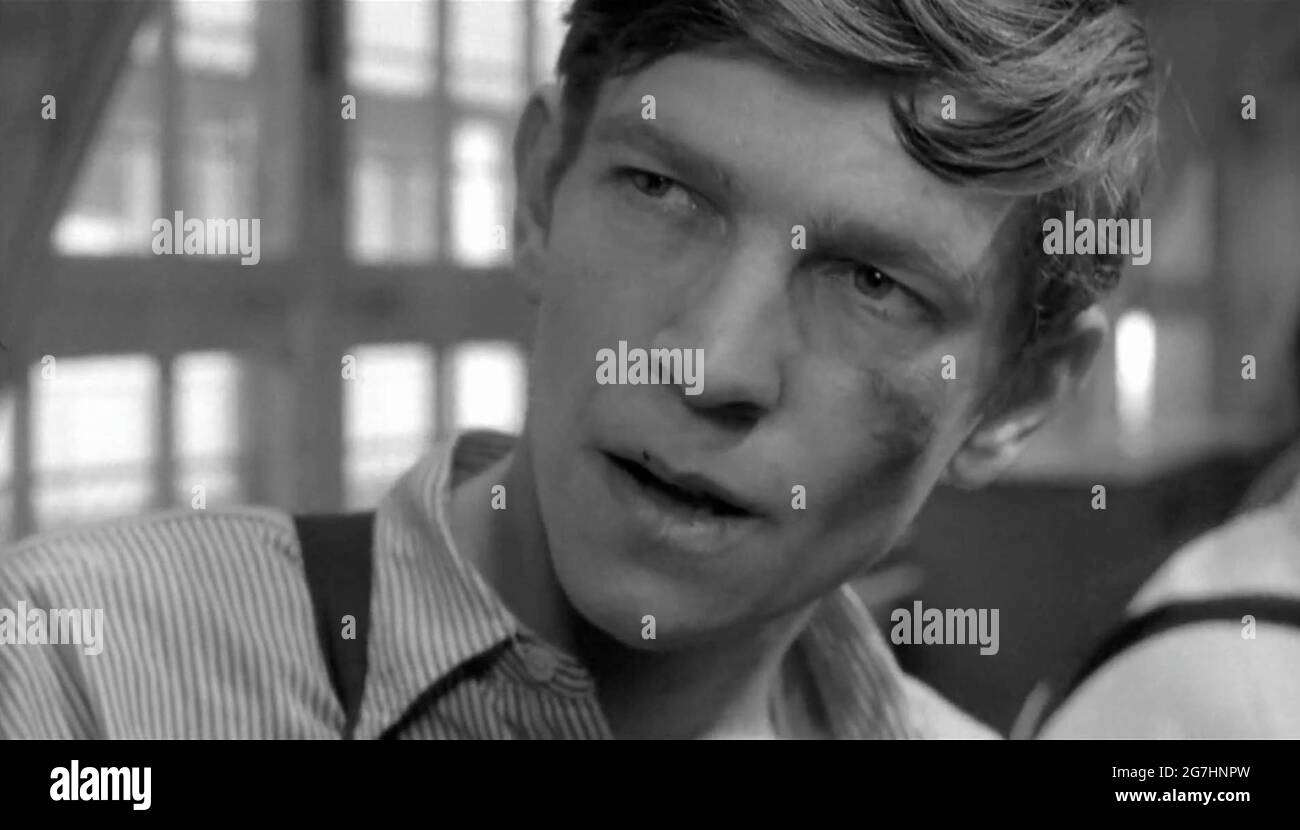 London.UK. Tom Courtenay in a scene in (C)Woodfall Film Productions Seven  Arts//British Lion Films, The Loneliness of the Long Distance Runner (1962)  Director: Tony Richardson Writer: Alan Sillitoe Source: Alan Sillitoe short