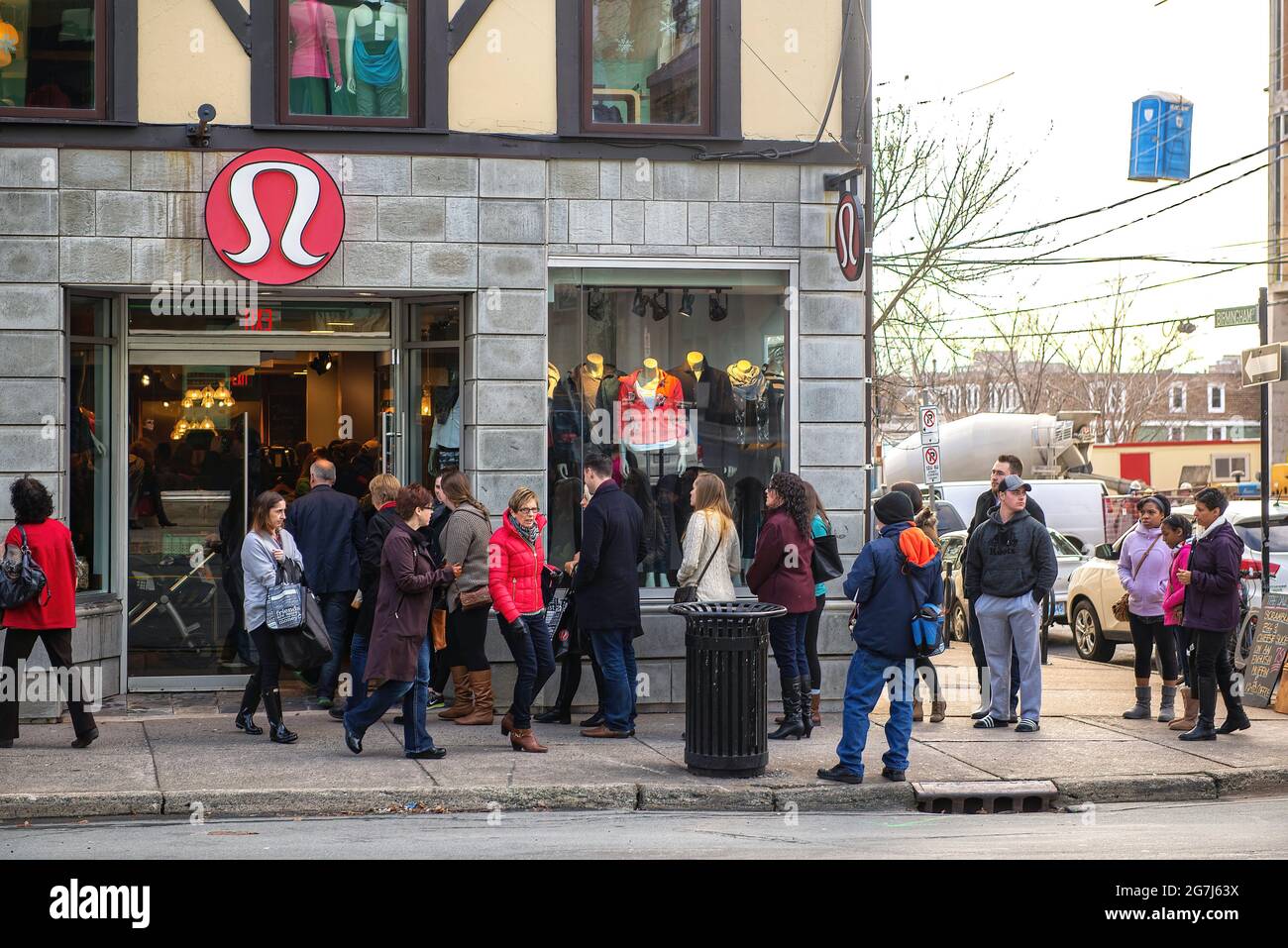 Yoga logo hires stock photography and images Alamy