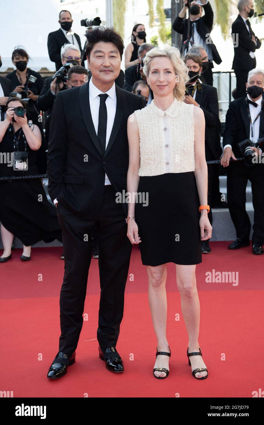 Cannes Frances 14th July 21 Song Kang Ho And Jessica Hausner Attend The A Felesegam Tortenete The Story Of My Wife Screening During The 74th Annual Cannes Film Festival On July 14 21 In