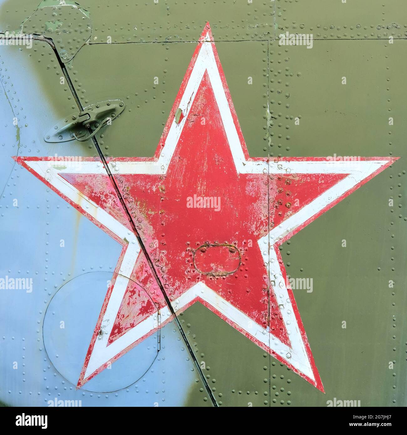 Red fivepointed star aboard a military aircraft Stock Photo Alamy