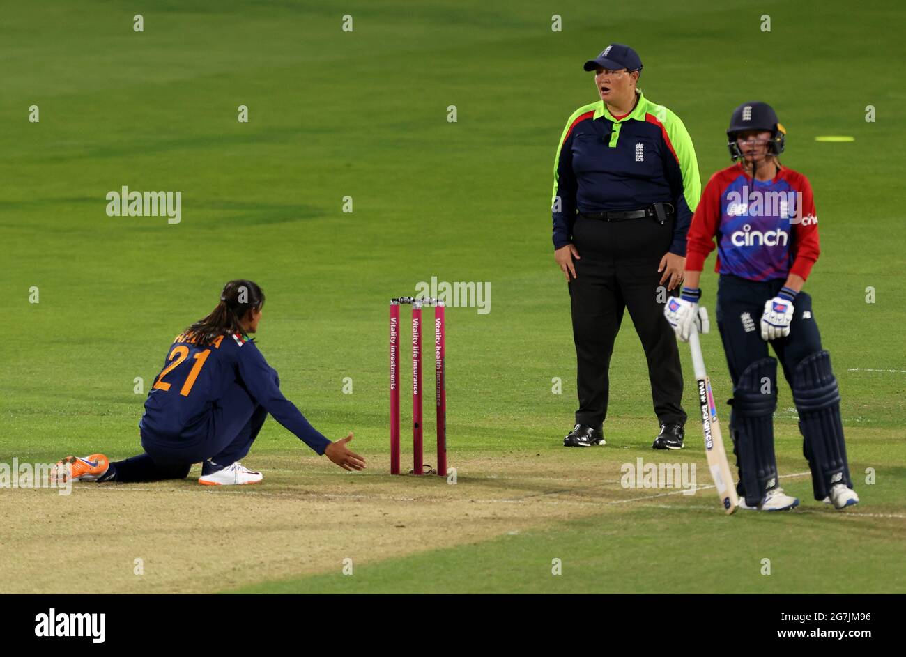 India's Radha Yadav (left) appeals for a wicket unsuccessfully during the  third Vitality IT20 match at The Cloudfm County Ground, Chelmsford. Picture  date: Wednesday July 14, 2021 Stock Photo - Alamy