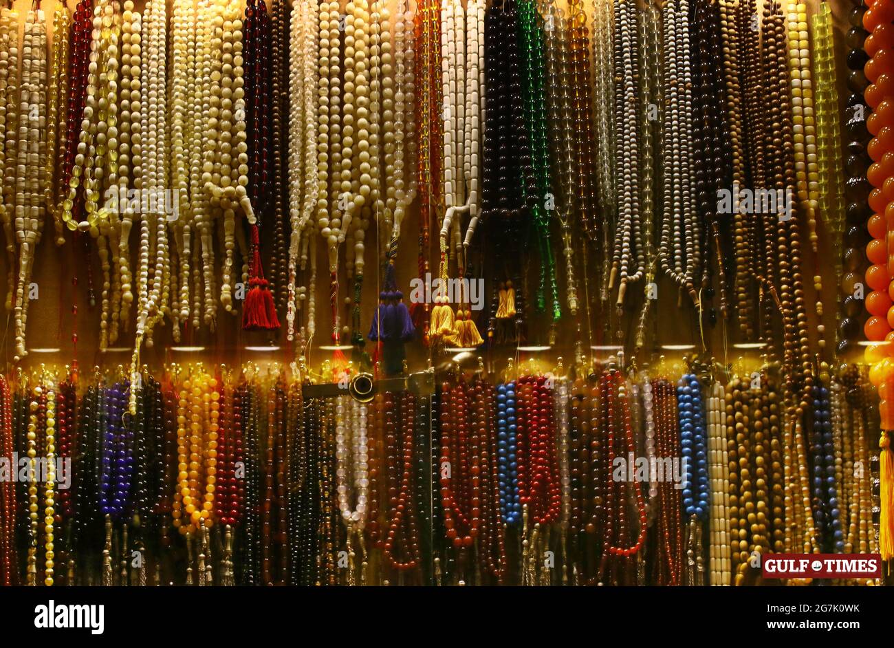 Islamic prayer beads (subha) QATAR Stock Photo Alamy