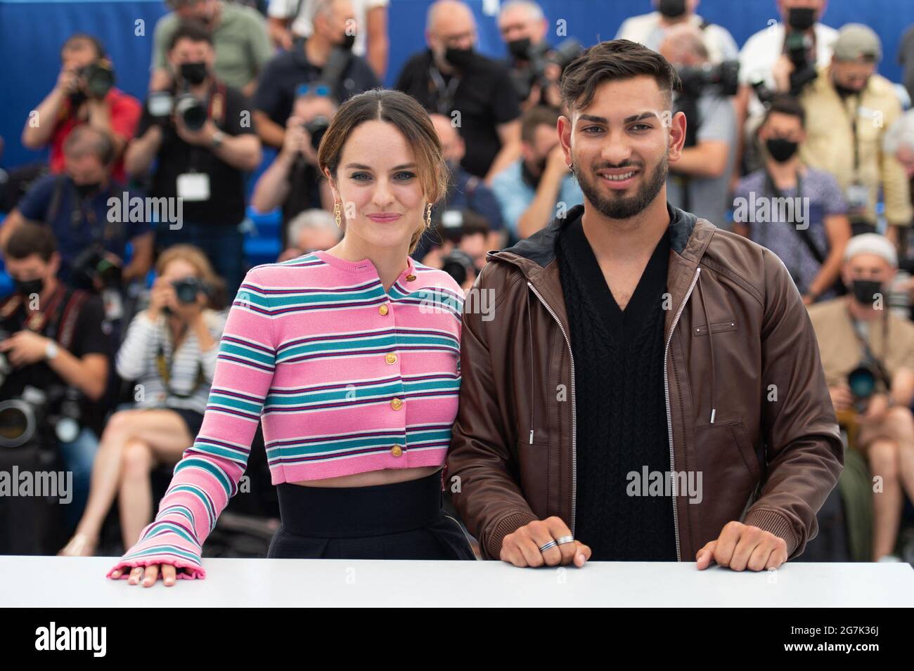 Palais des festivals, Cannes, France. 14th July, 2021. Noémie Merlant and  Gimi-Nicolae Covaci poses at the Mi Iubita Mon Amour Photocall. Picture  by Credit: Julie Edwards/Alamy Live News Stock Photo - Alamy