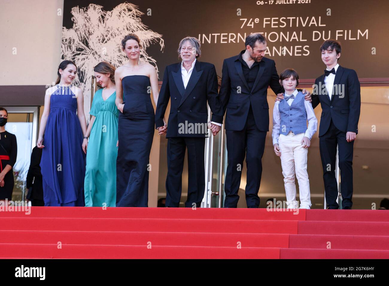 CANNES - JULY 14: Juliette Benveniste, Anne-Sophie Bowen-Chatet, Vicky Krieps, Mathieu Amalric, Arieh Worthalter, Sacha Ardilly and Aurele Grzesik arrives to the premiere of " A FELESEGEM TORTENETE / L’HISTOIRE DE MA FEMME / THE STORY OF MY WIFE " during the 74th Cannes Film Festival on July 14, 2021 at Palais des Festivals in Cannes, France. (Photo by Lyvans Boolaky/ÙPtertainment/Sipa USA) Stock Photo