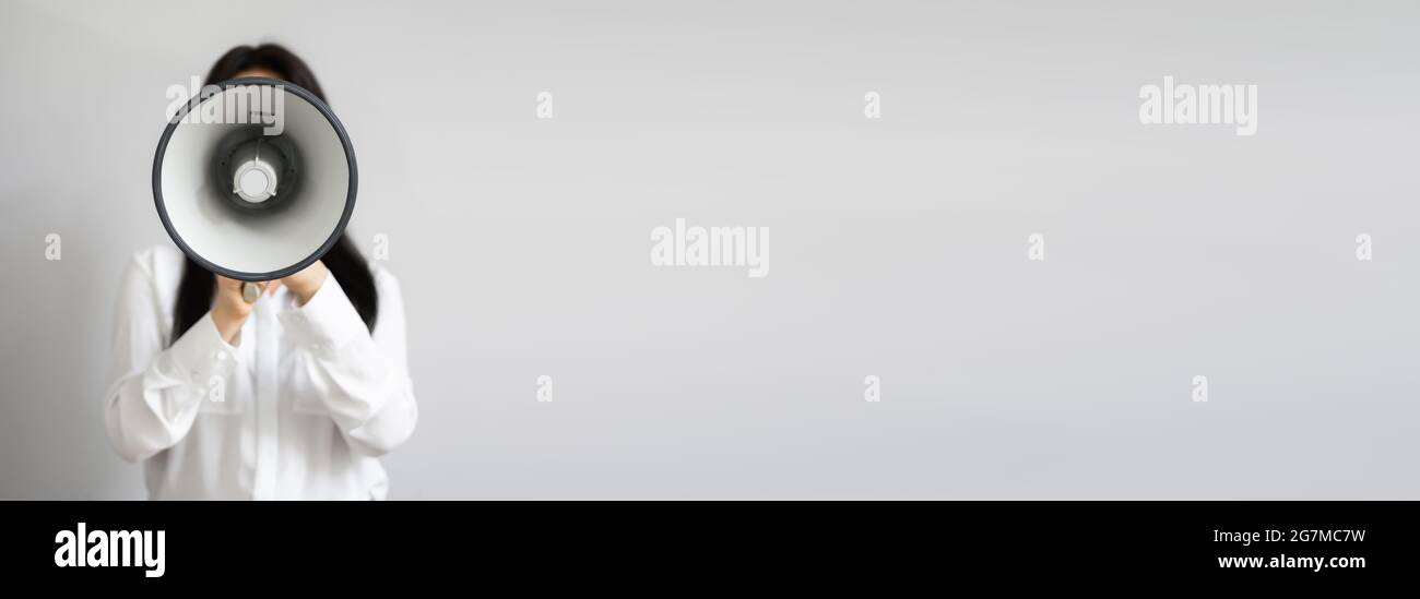 Hand speaker hi-res stock photography and images - Alamy