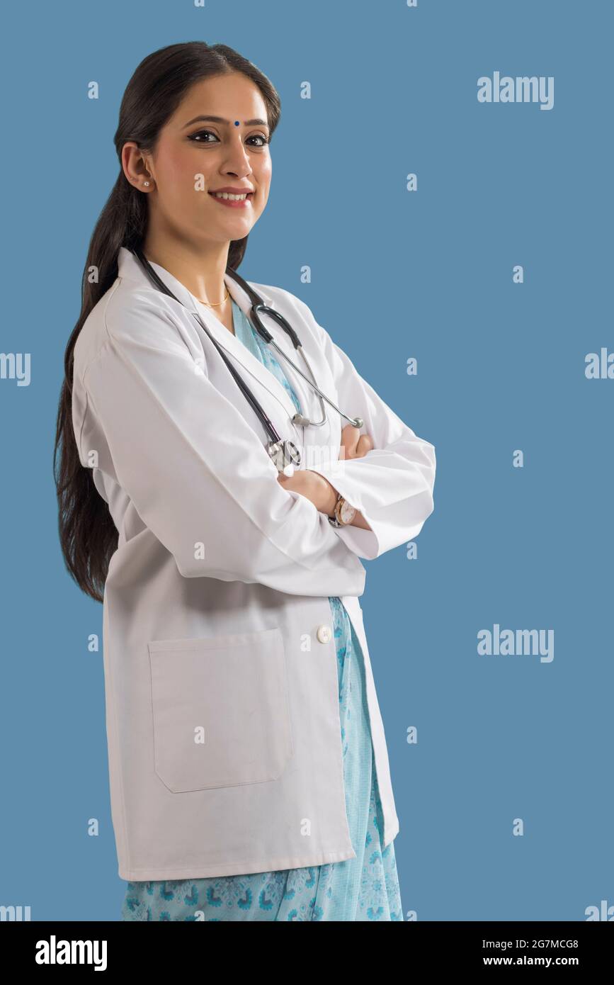 Young doctor grinning in hi-res stock photography and images - Alamy