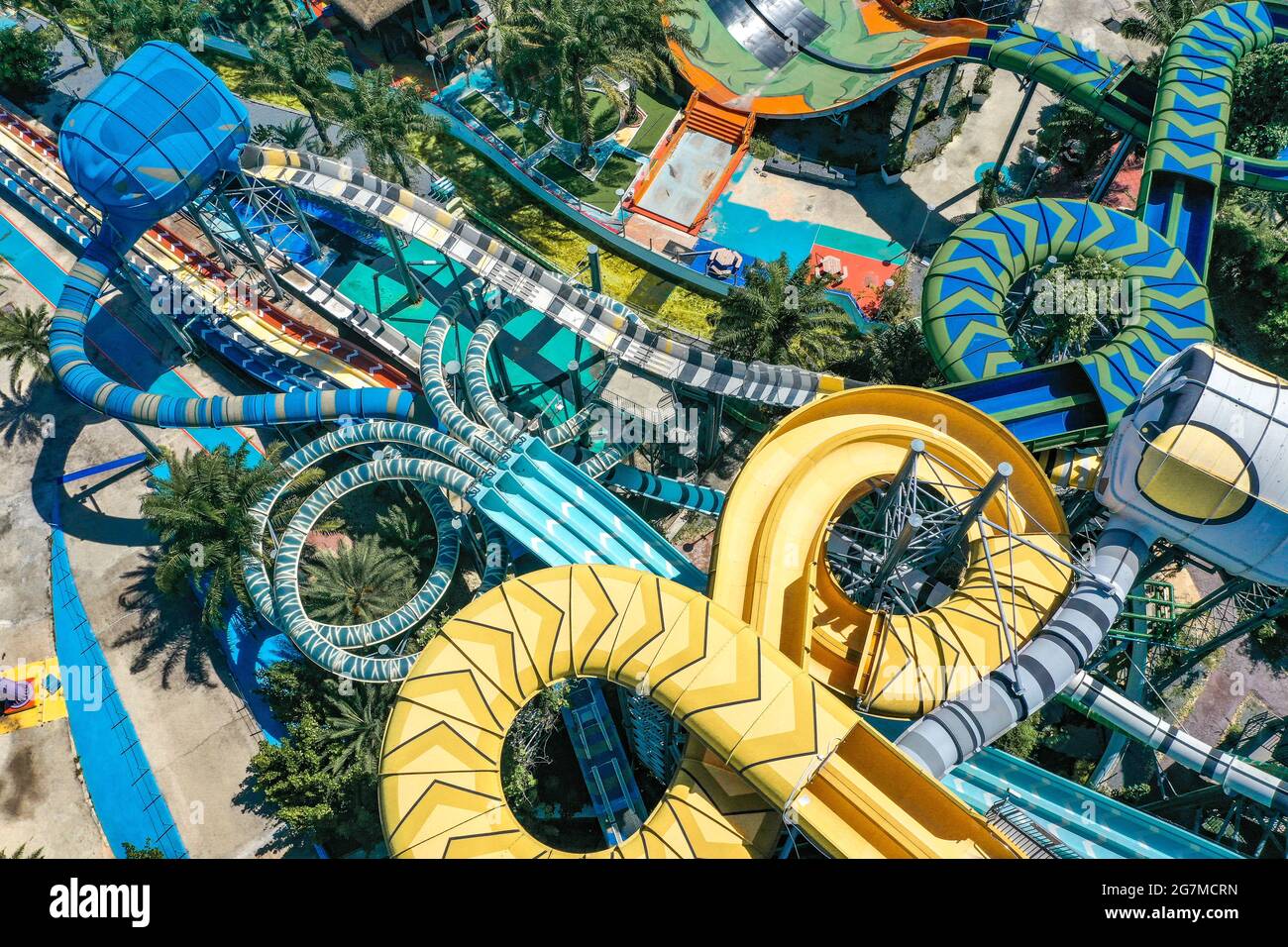 Abandoned amusement water park during covid lockdown in Pattaya ...