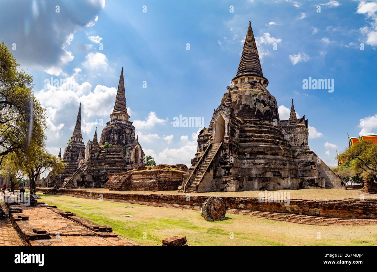 Wat Phra Si Sanphet in Phra Nakhon Si Ayutthaya, Historic City of Ayutthaya,  Thailand. High quality photo Stock Photo - Alamy