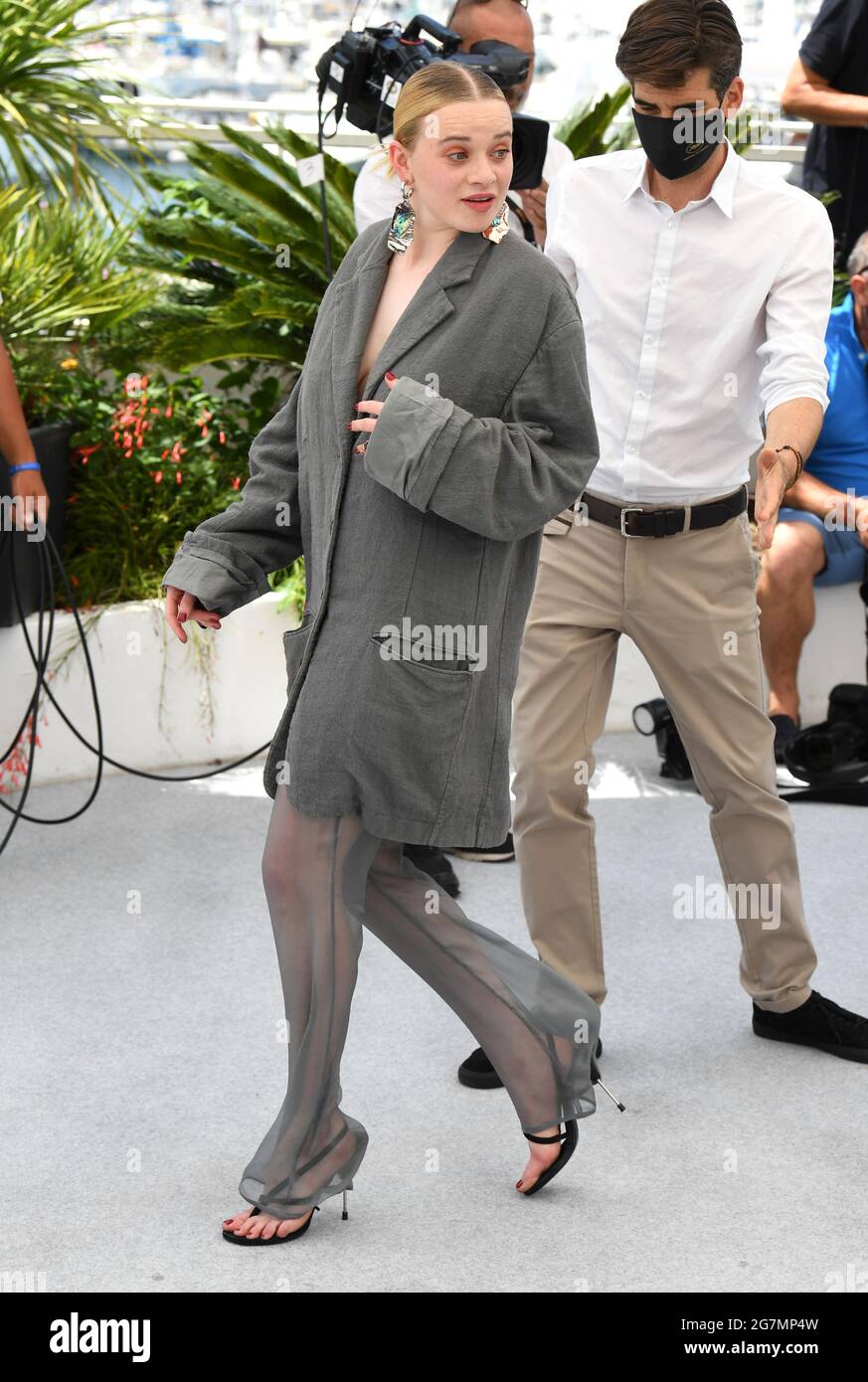 Cannes France 15 July 2021 Luna Wedler At The Photocall For The Story cannes-france-15-july-2021-luna-wedler-at-the-photocall-for-the-story