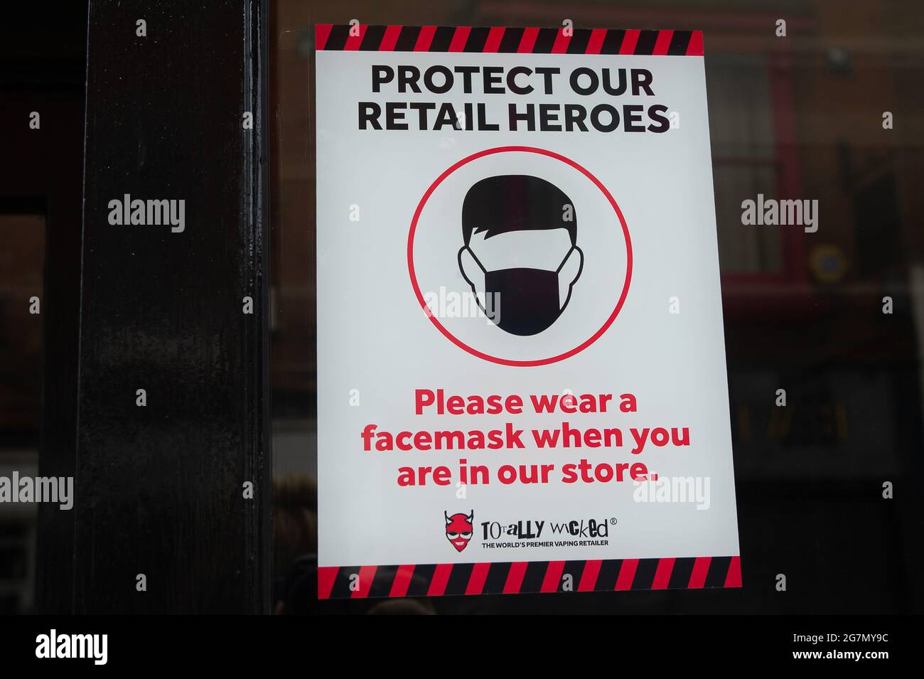 Windsor, Berkshire, UK. 14th July, 2021. A Protect our Retail Heroes