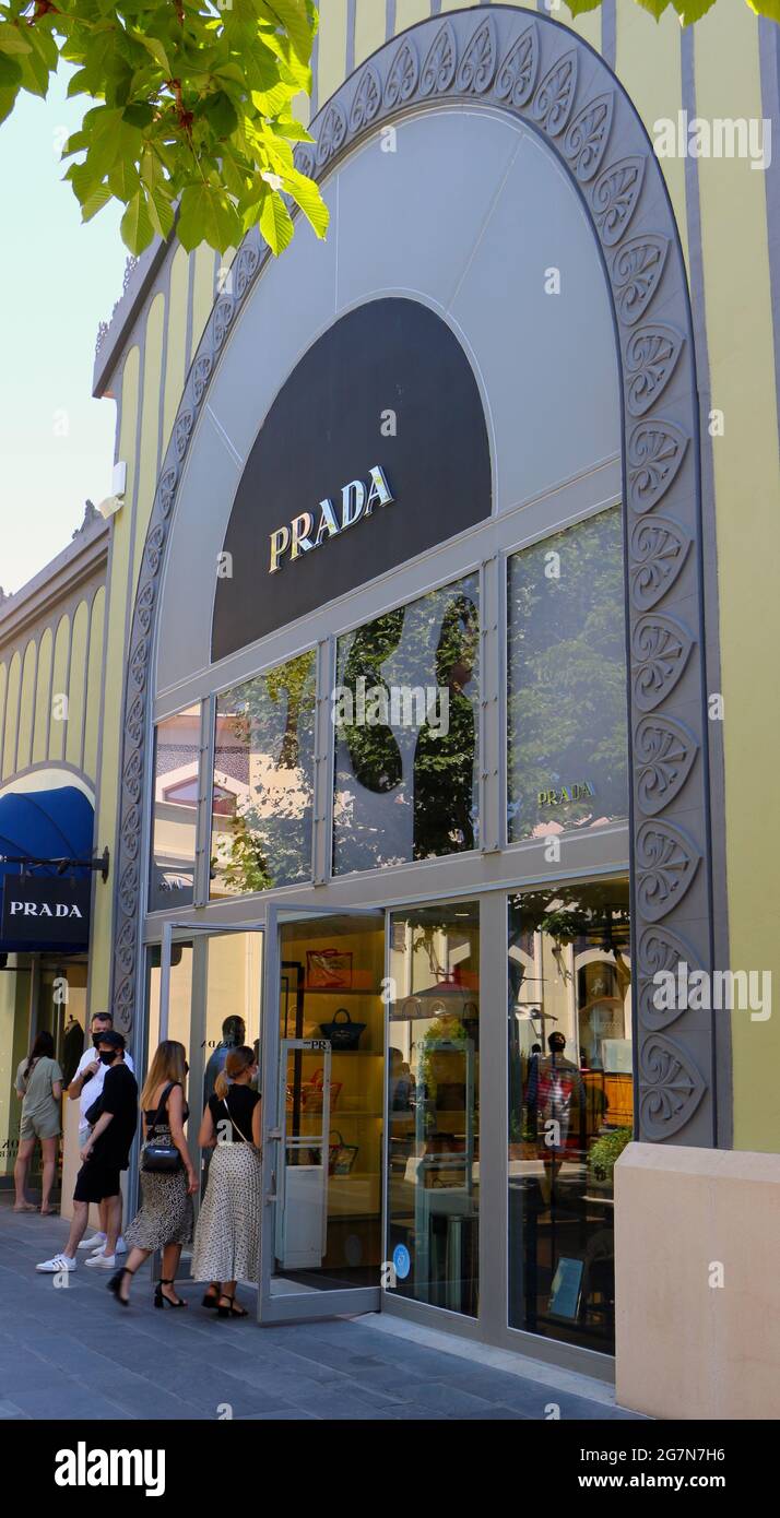 Prada Store at the Outlet Shopping Mall La Roca Village Editorial Stock  Image - Image of equipment, dresses: 248616294