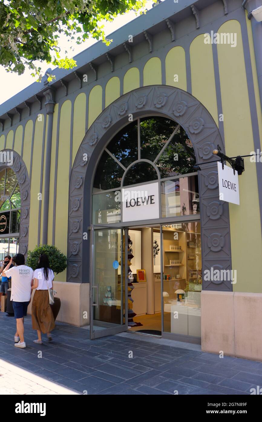 Spanish Shop Front High Resolution Stock Photography and Images - Alamy