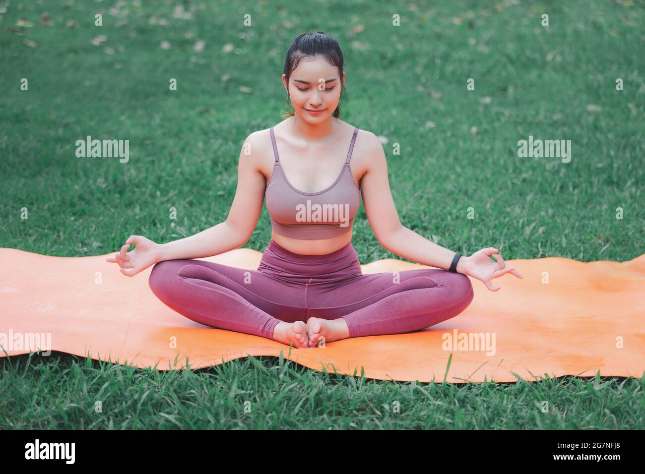 Корневой замок (Мула Бандха): техника выполнения и энергетическое воздействие