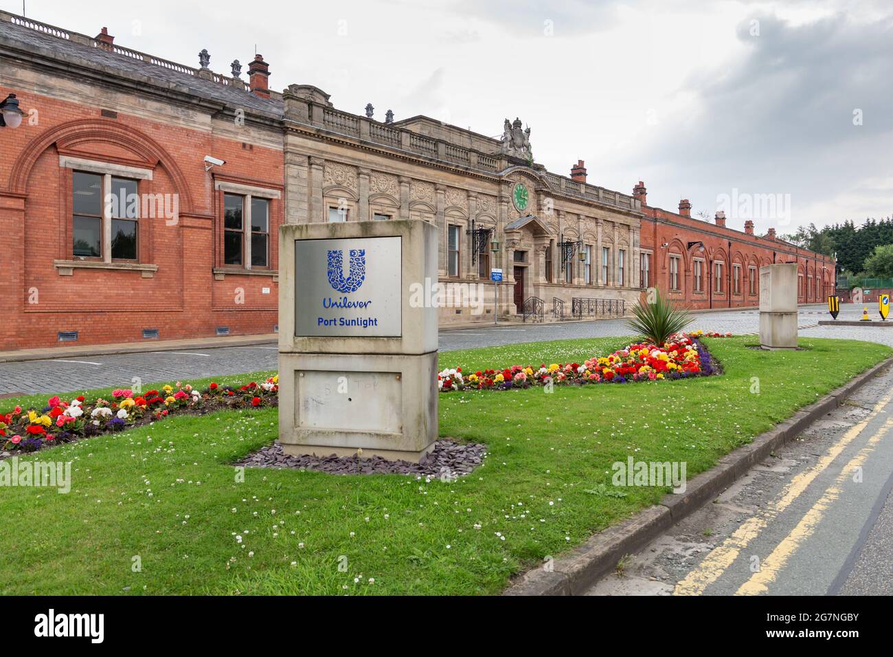 Unilever research laboratory, Wood Street, Port Sunlight, Wirral, UK. Stock Photo