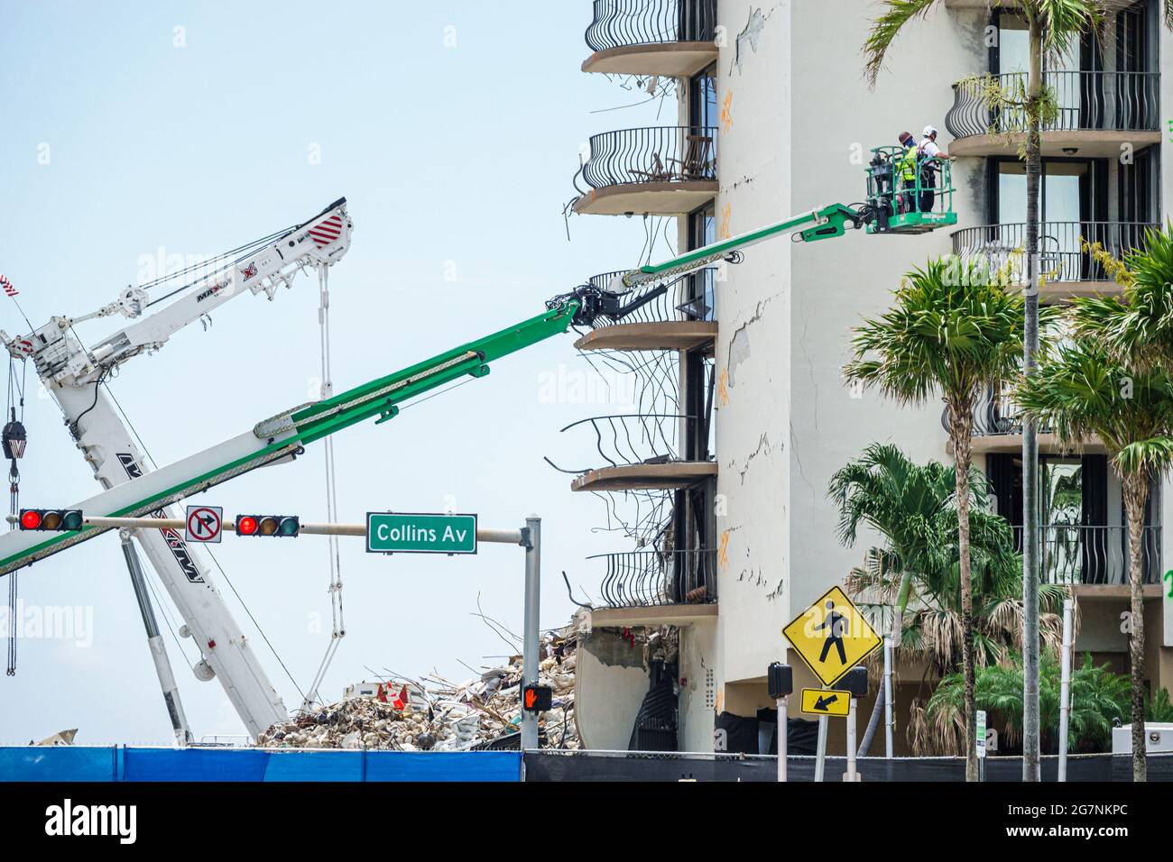 Florida Miami Surfside Champlain Towers South condo condominium building collapse collapsed disaster remaining vacated portion still standing preparin Stock Photo