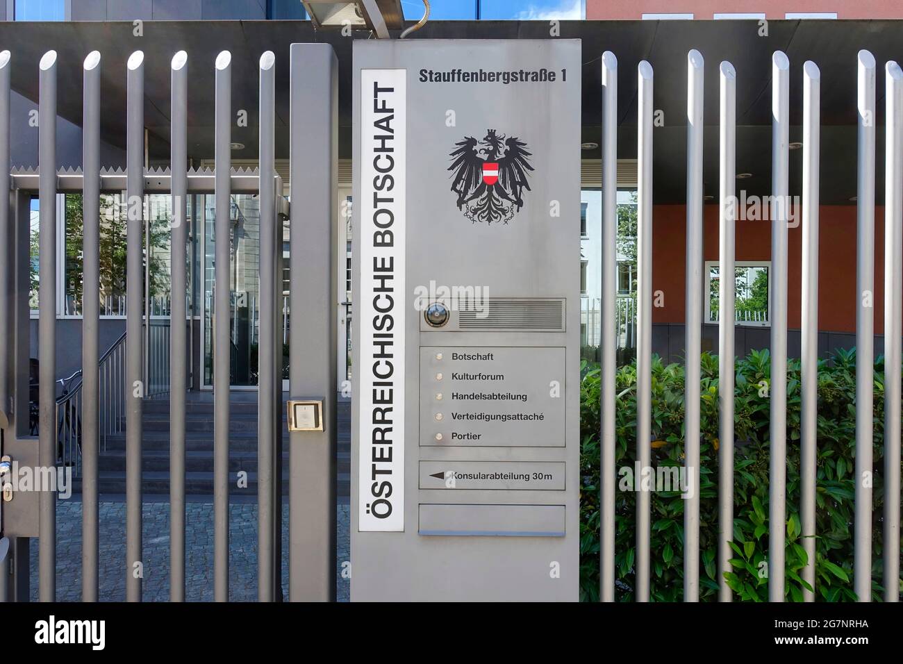 Signboard austrian hi-res stock photography and images - Alamy