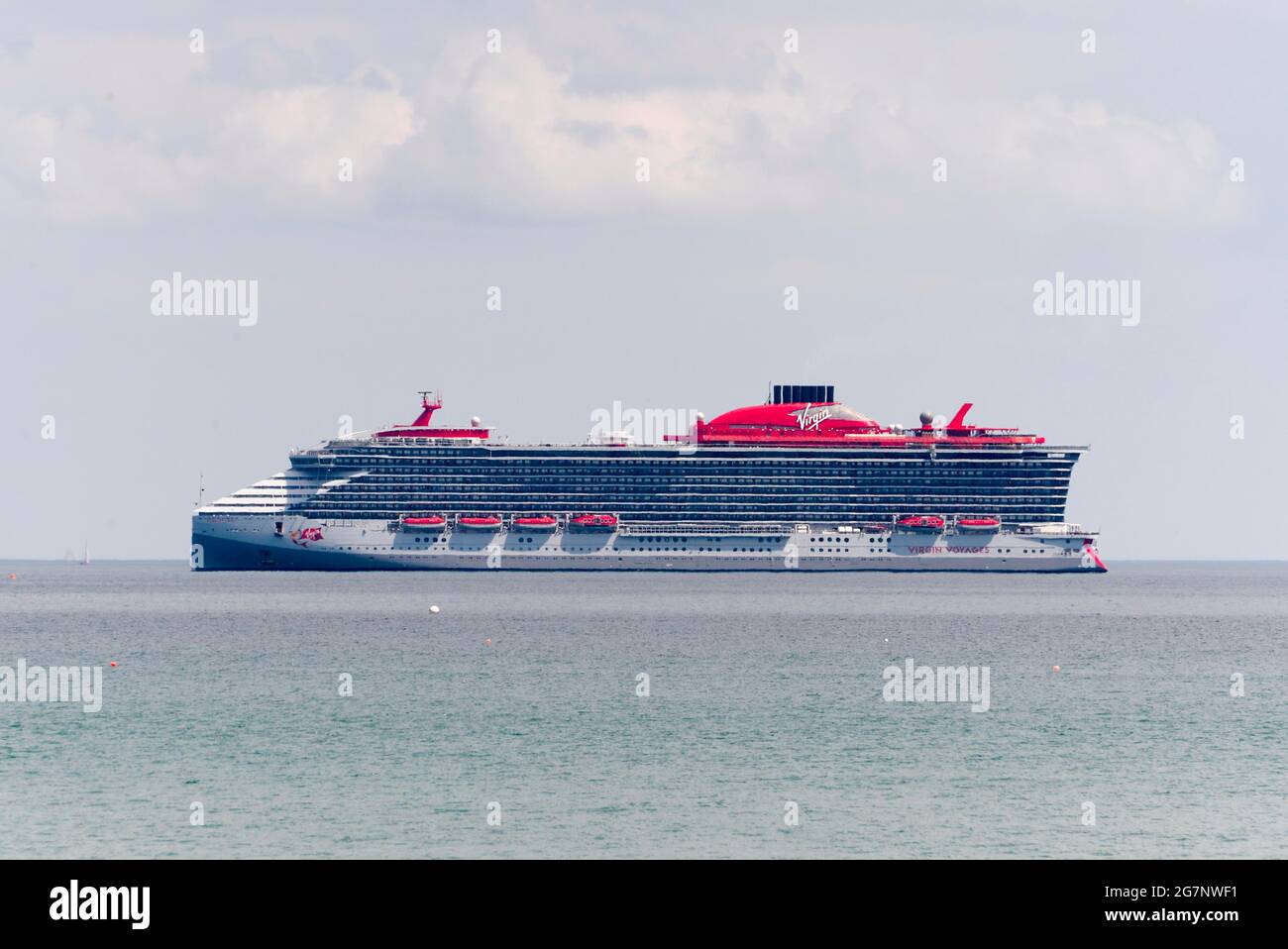 Scarlet Lady High Resolution Stock Photography And Images Alamy