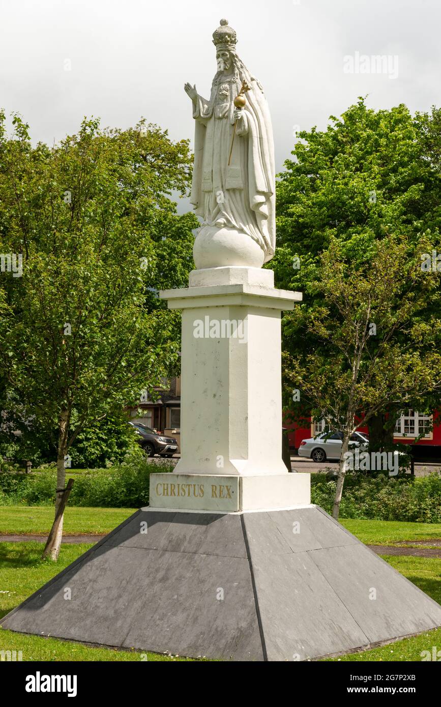 Religious statue in ireland hires stock photography and images Alamy