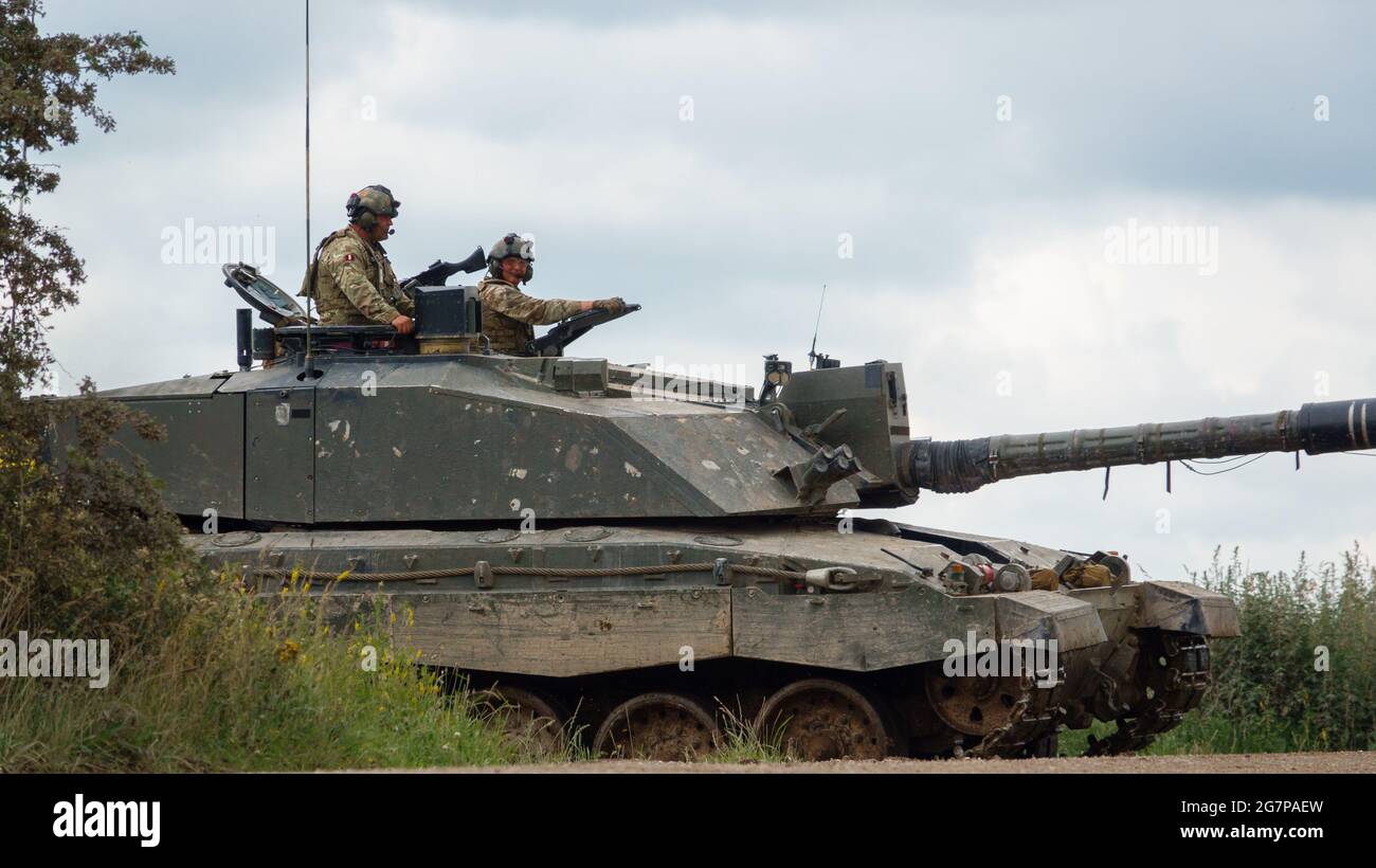 British army Challenger 2 FV4034 main battle tanks on exercise Salisbury Plain (SPTA) UK Stock Photo